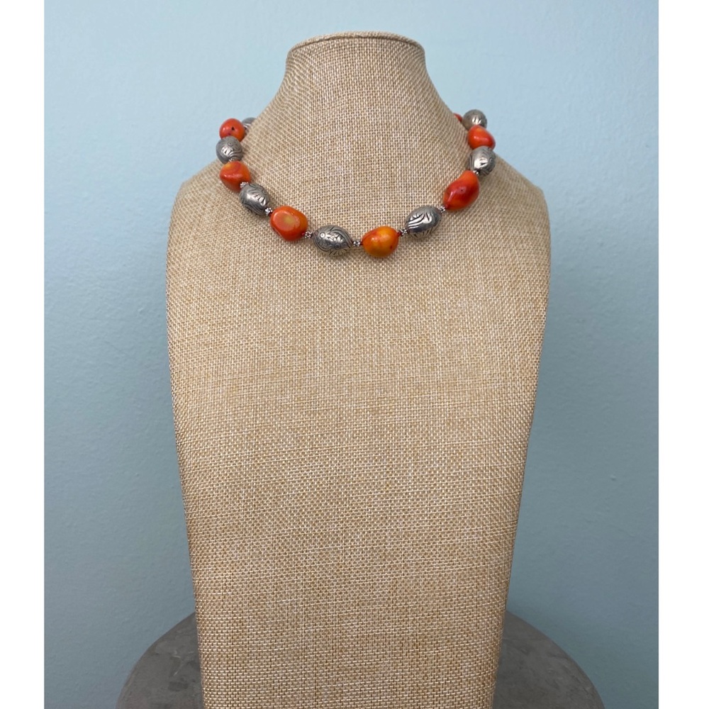 ❌sold ❌NWOT Coral Stone and Silver Metal Bead Set